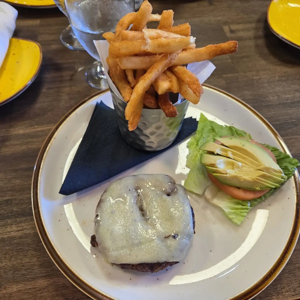 Bistro Burger Minus Bun