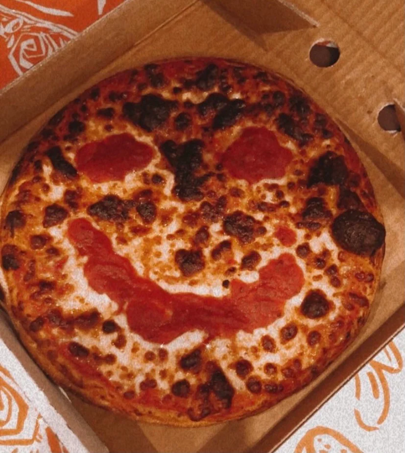 Pizza Margherita, Empire Pizza House