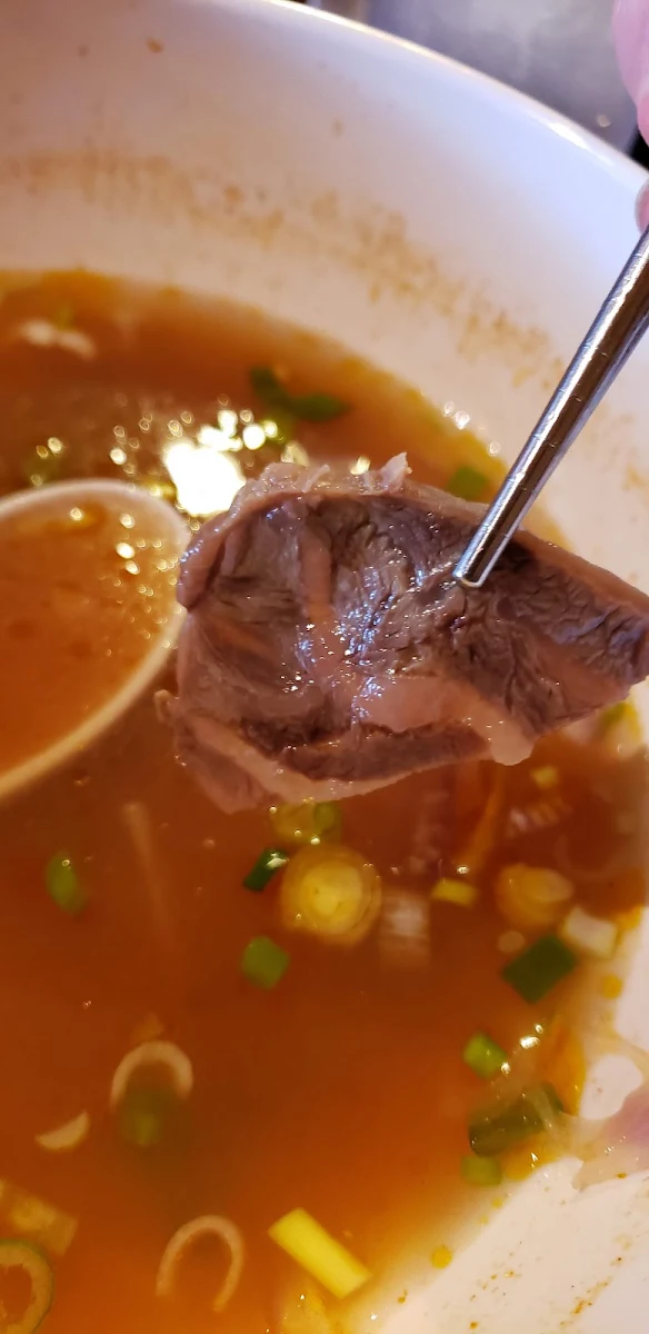Deluxe Beef Noodle Soup