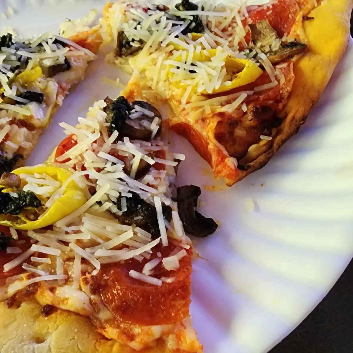 Hand Toss Thin Crust Pizza
