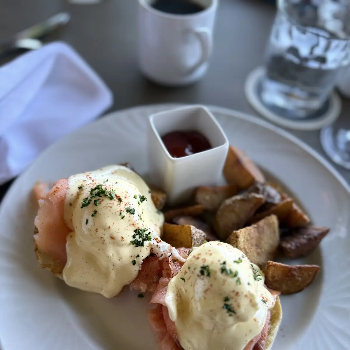 Eggs Benedict