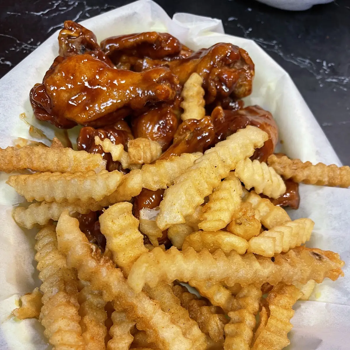 BBQ Wings and Fries