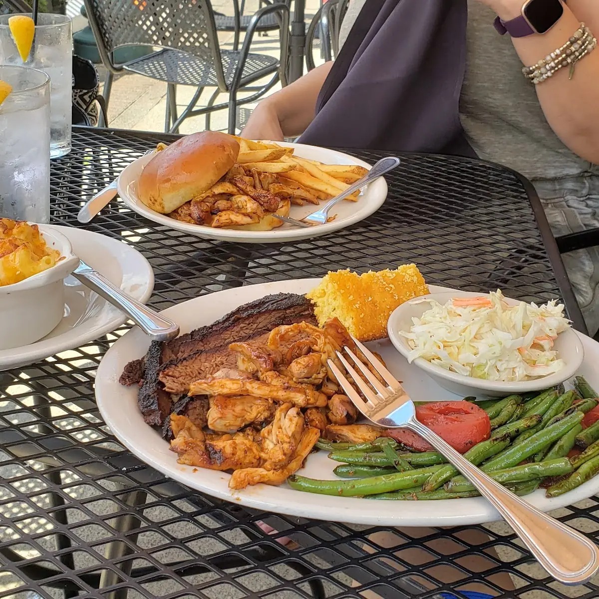 Mac and Cheese Green Beans & Stewed Tomatoes Pulled BBQ Chicken BBQ Beef Brisket and Fries