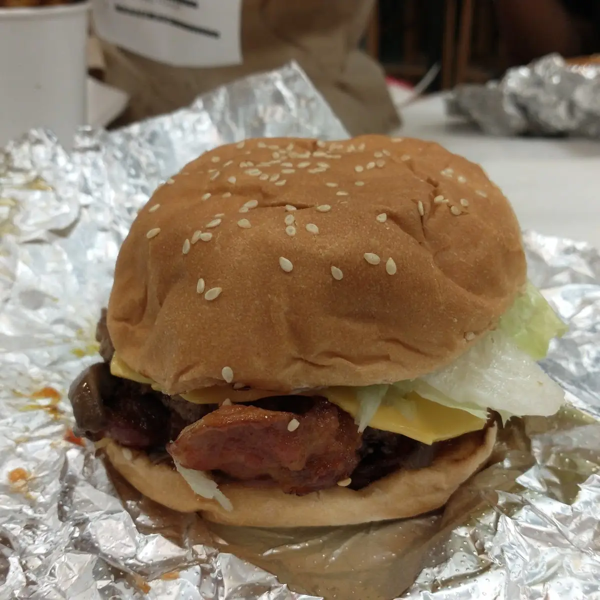 Beacon Cheese Burger