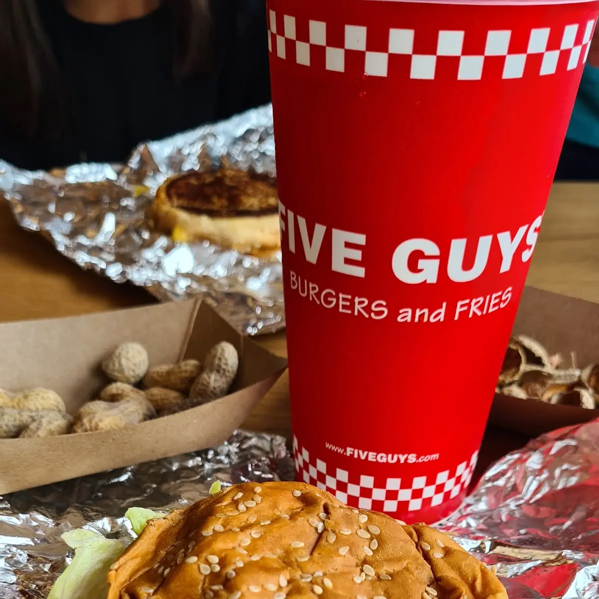 Little Cheeseburger Combo