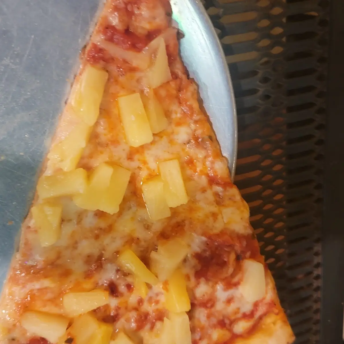 Hawaiian Pizza