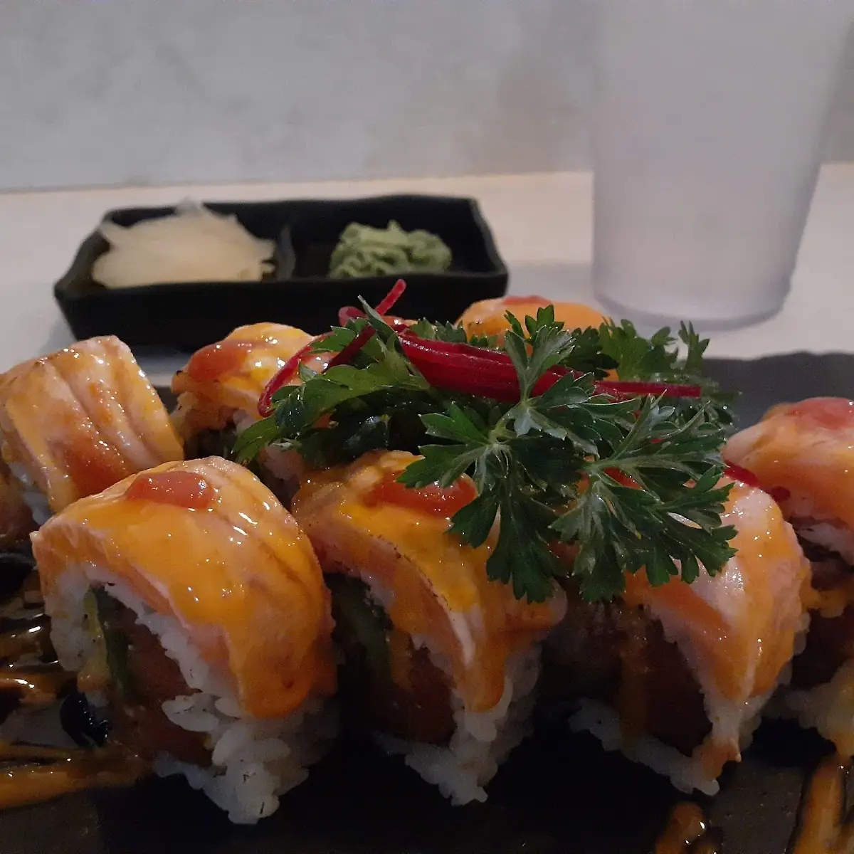 All Spicy Salmon Roll