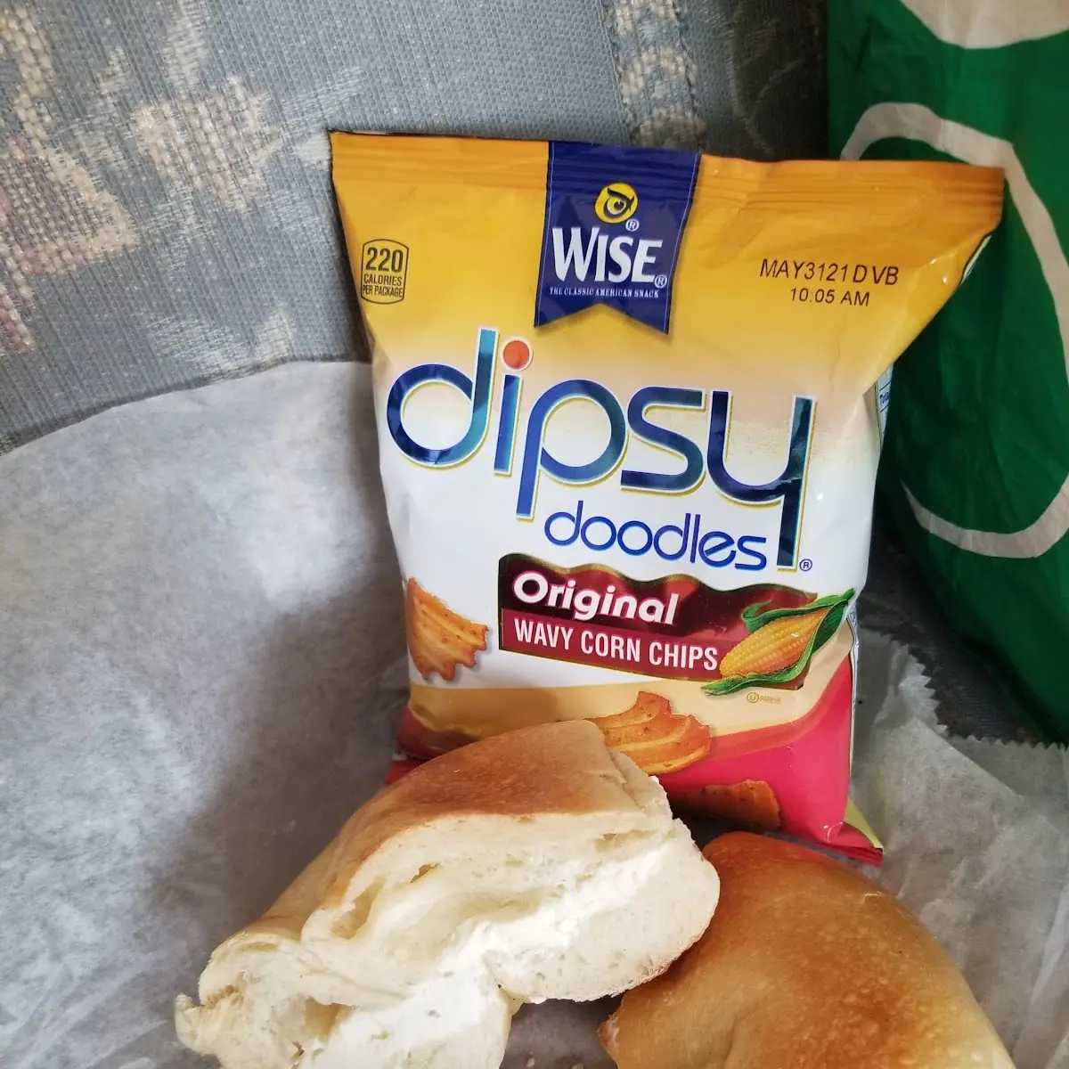 Plain Bagel with Cream Cheese