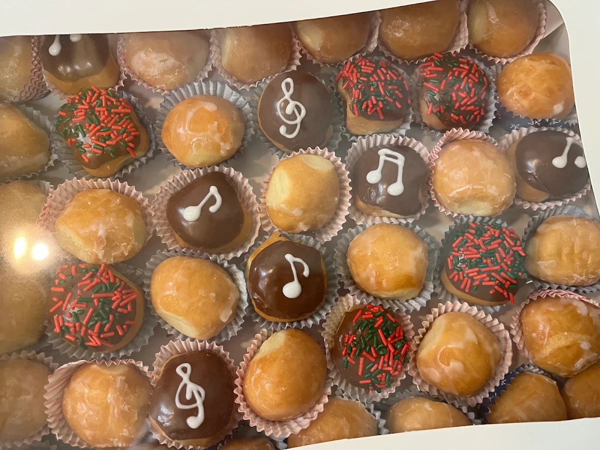 Dozen Chocolate