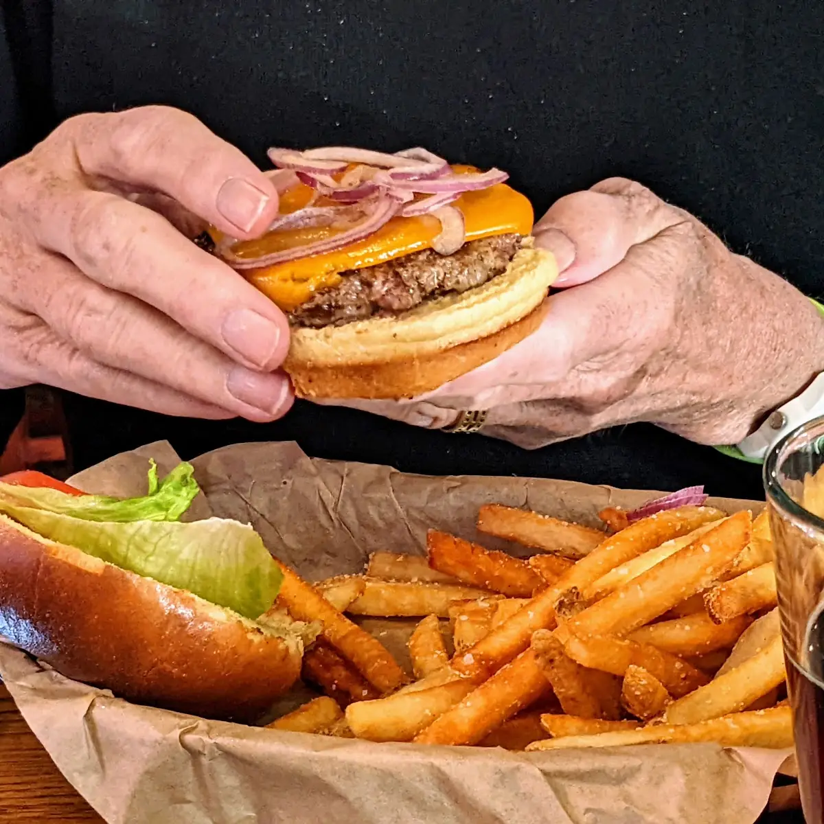 Cheese Burger Cheebergr Cheenburg
