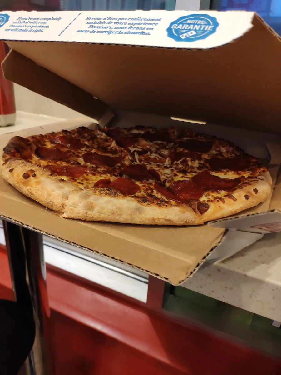 Large Pepperoni Pizza, Domino's Pizza