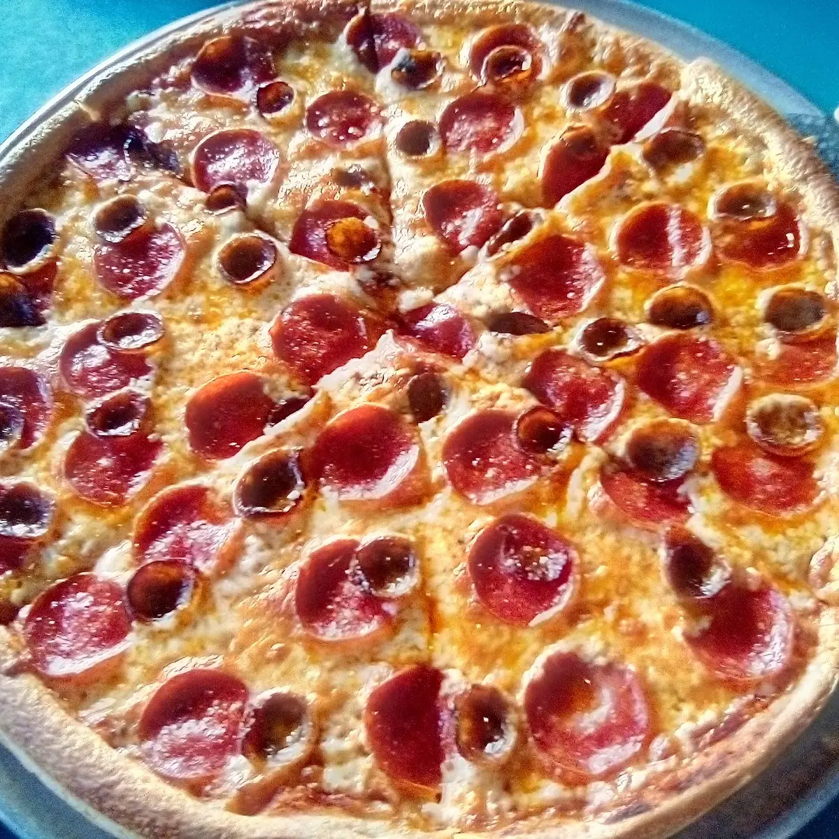 16 Pizza with Pepperoni and Sausage