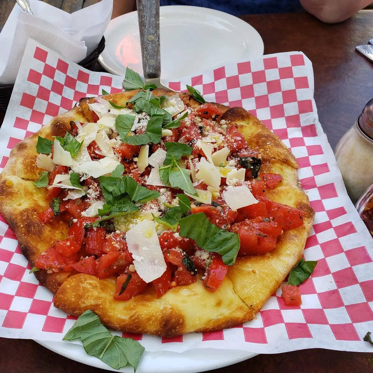 Bruschetta Pizza