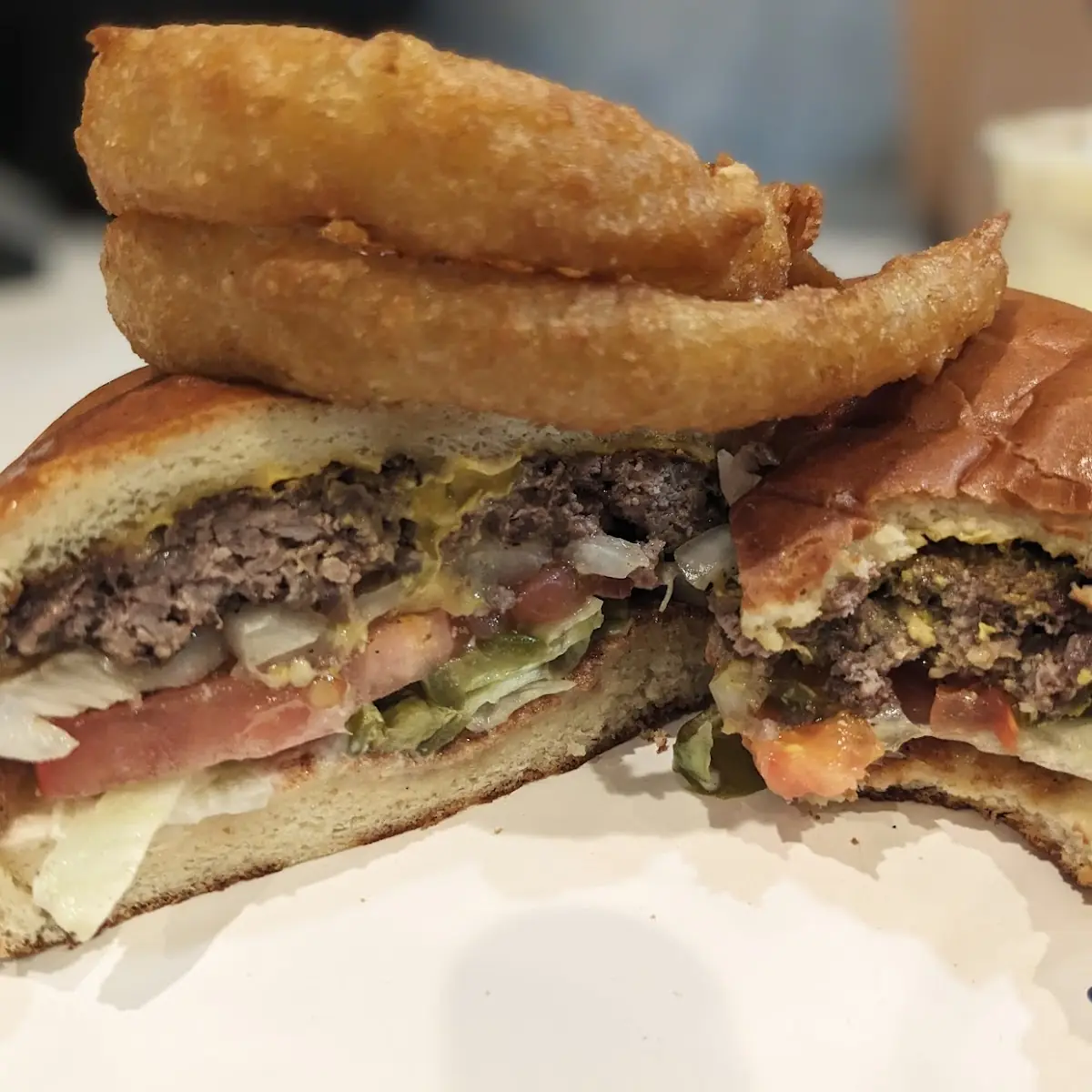 Cheeseburger and Onion Rings