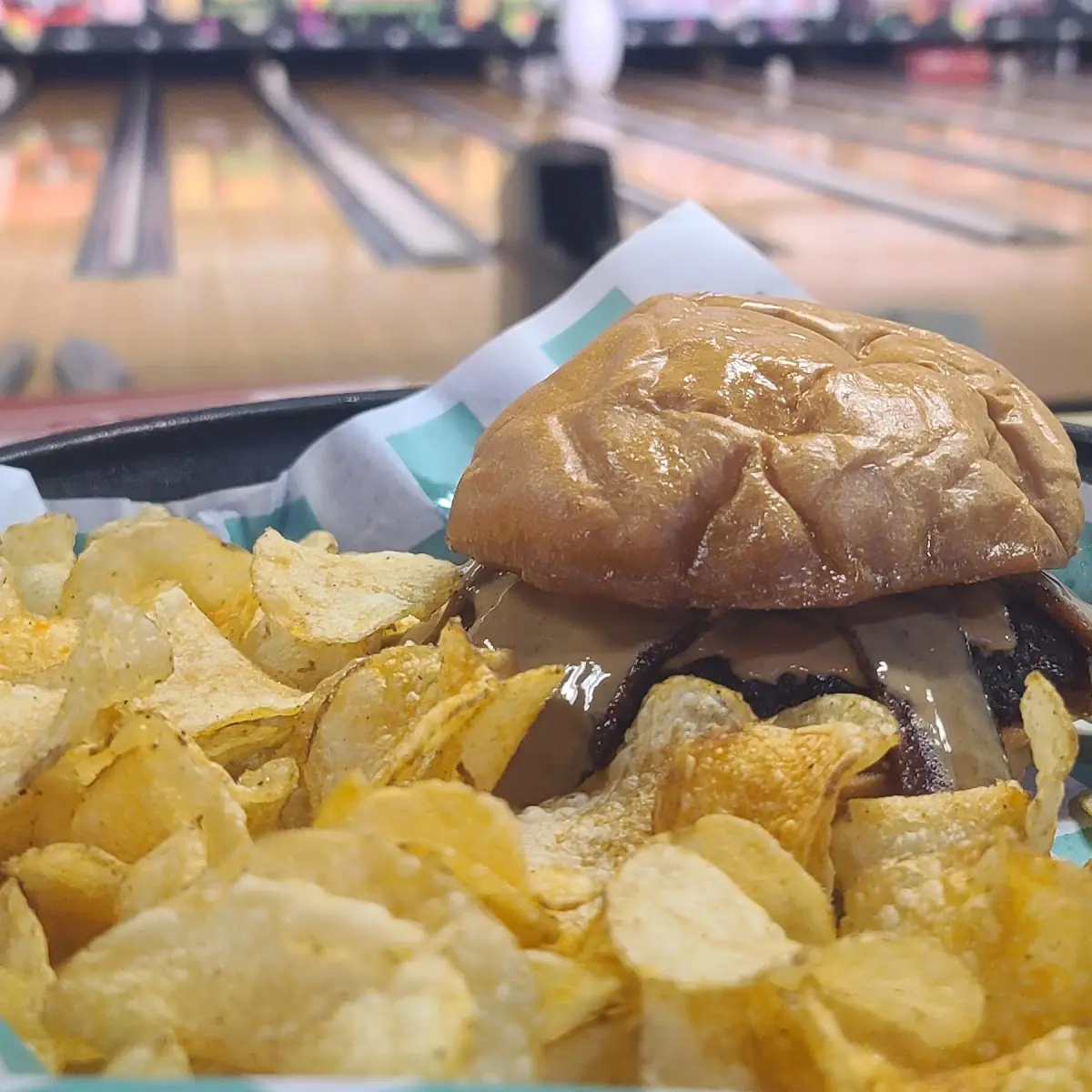 Pickle Chips Burger
