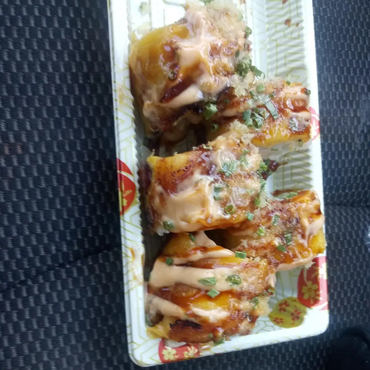Smoke Salmon Roll