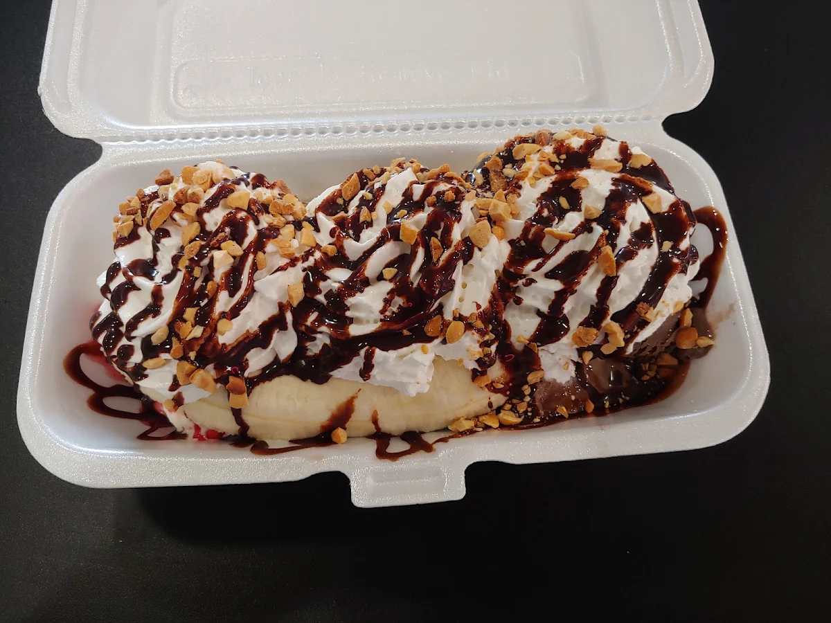 Hot Fudge Banana Split