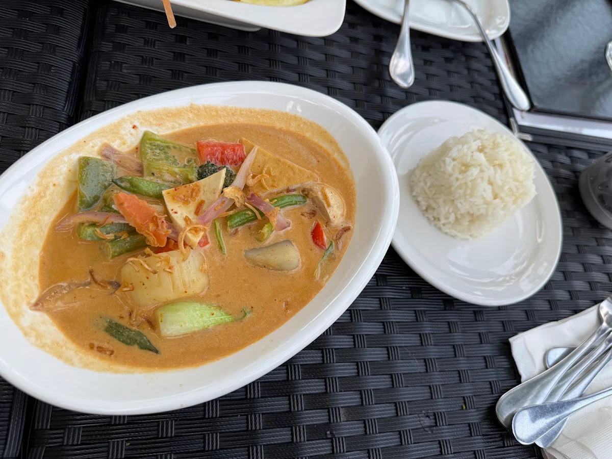 Red Curry Chicken
