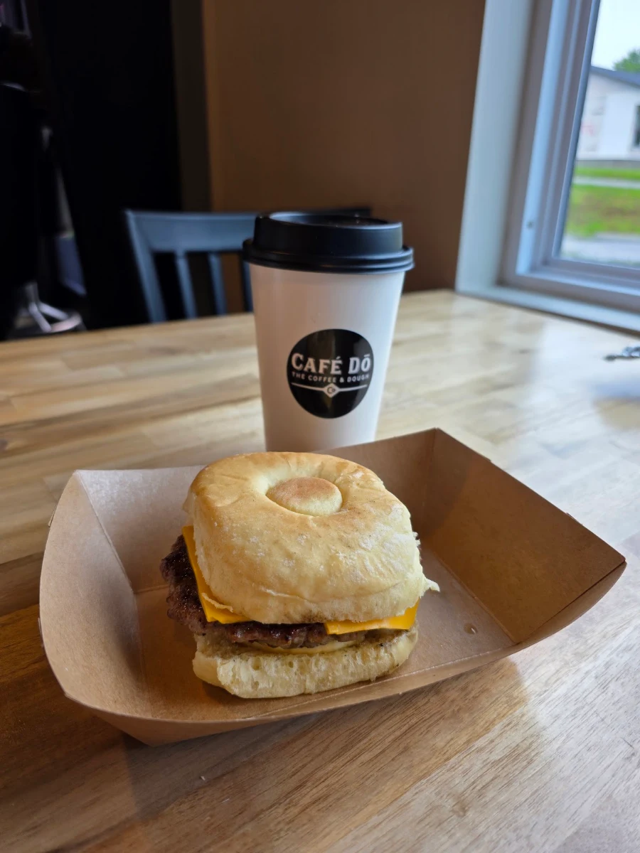 W Egg & Cheese