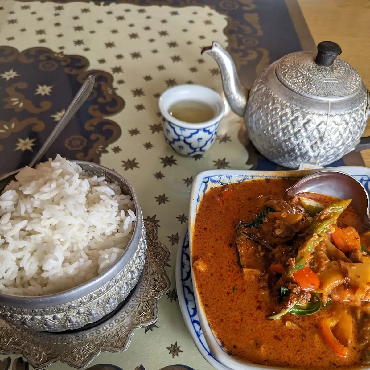 Gang Ped Yang Red Curry BBQ Duck