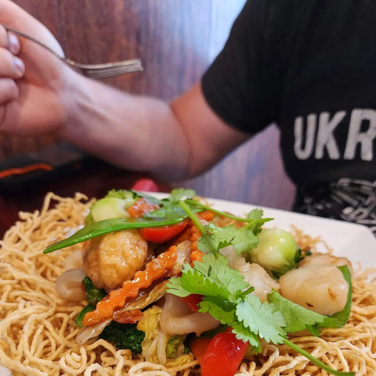 MÌ Xào Giòn Chicken Beef or Shrimp