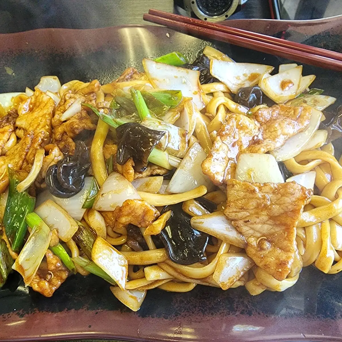 How Special Fried Noodles with Fried Boiled Pork