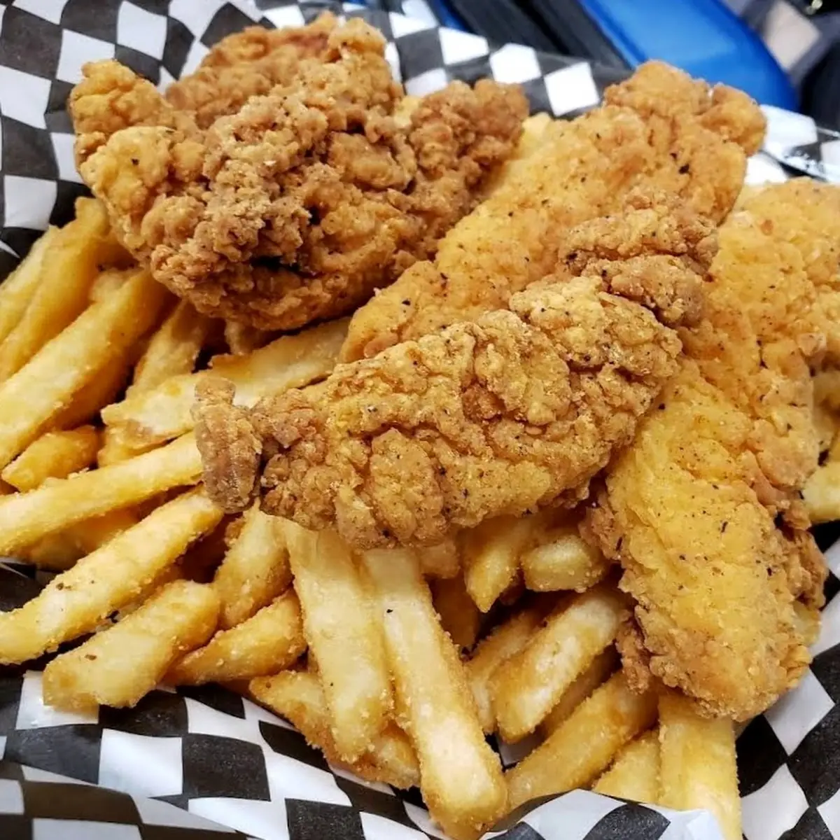 Chicken Fingers and Fries, Raven's Bar + Grill