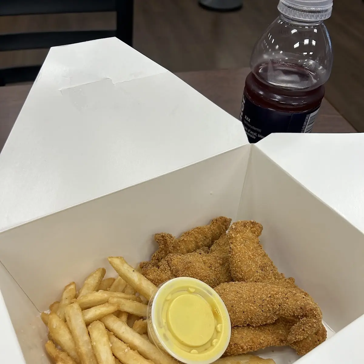 Highlights, Raven's Bar + Grill