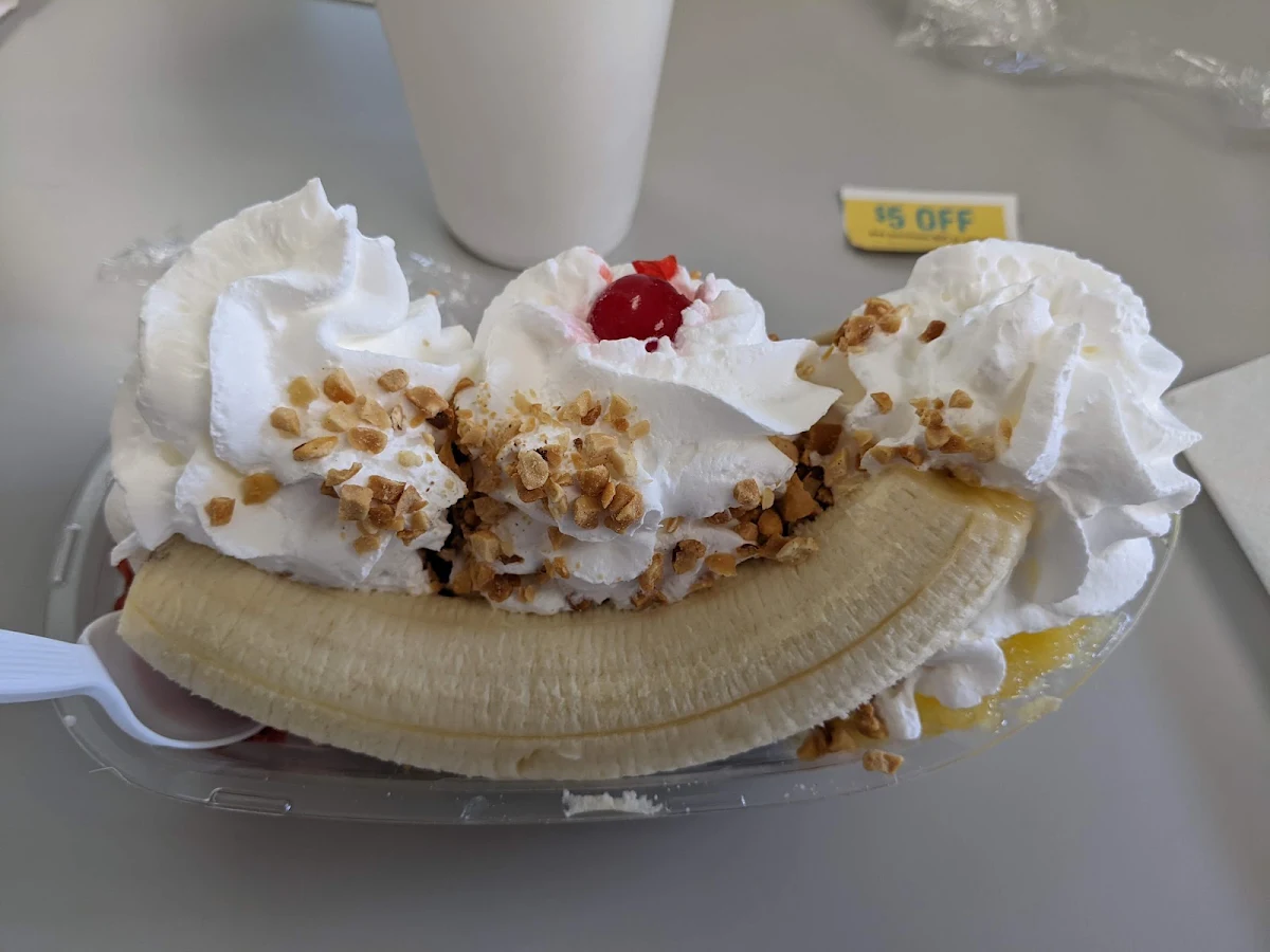 Classic Banana Split