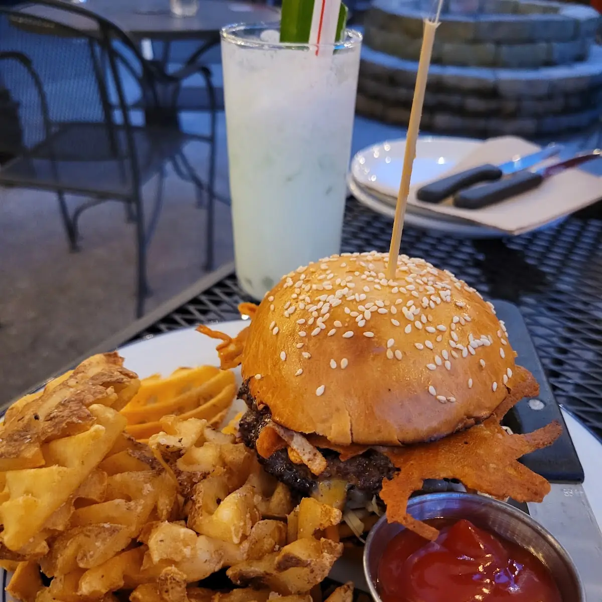Waffle Fries and Isla Hamburger