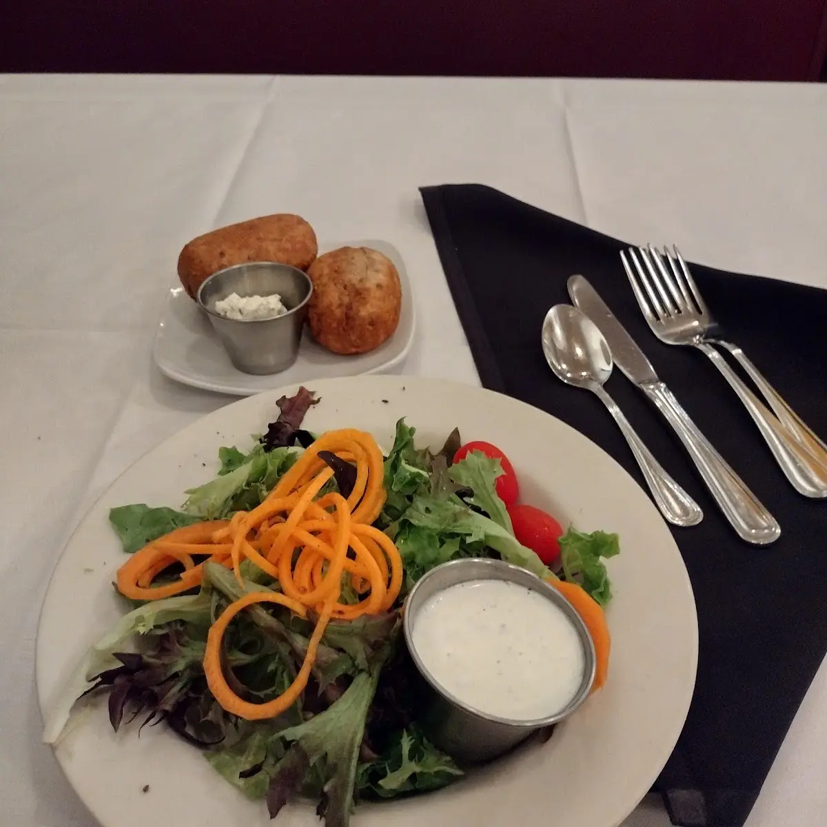 Salad with Ranch Dressing Yummie
