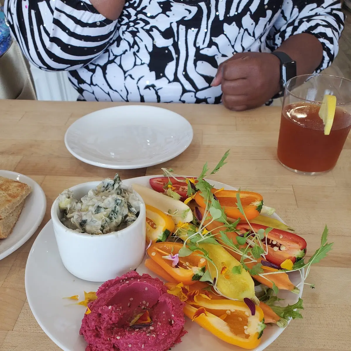 Hummus Plate
