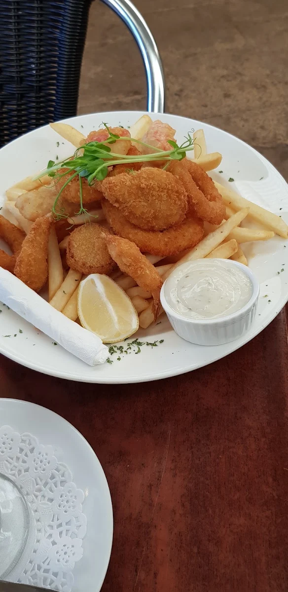 Seafood Platter, The Cola Café and Museum