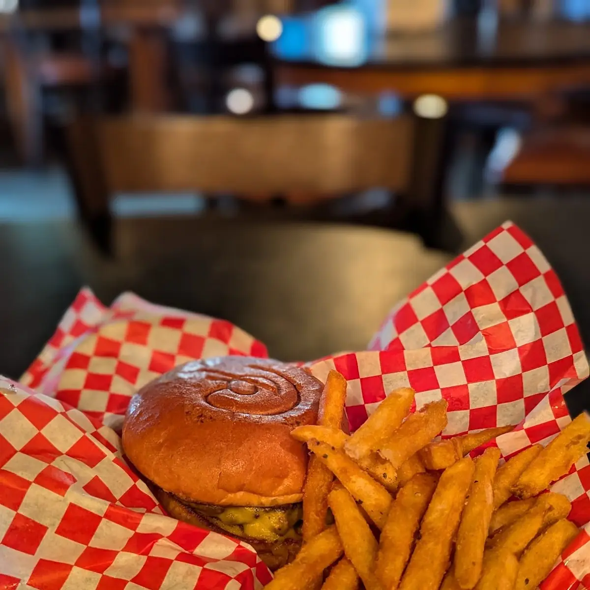 Kids Cheeseburger