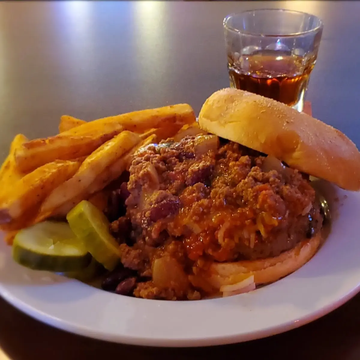 Sloppy Murph Burger w Extra Chili