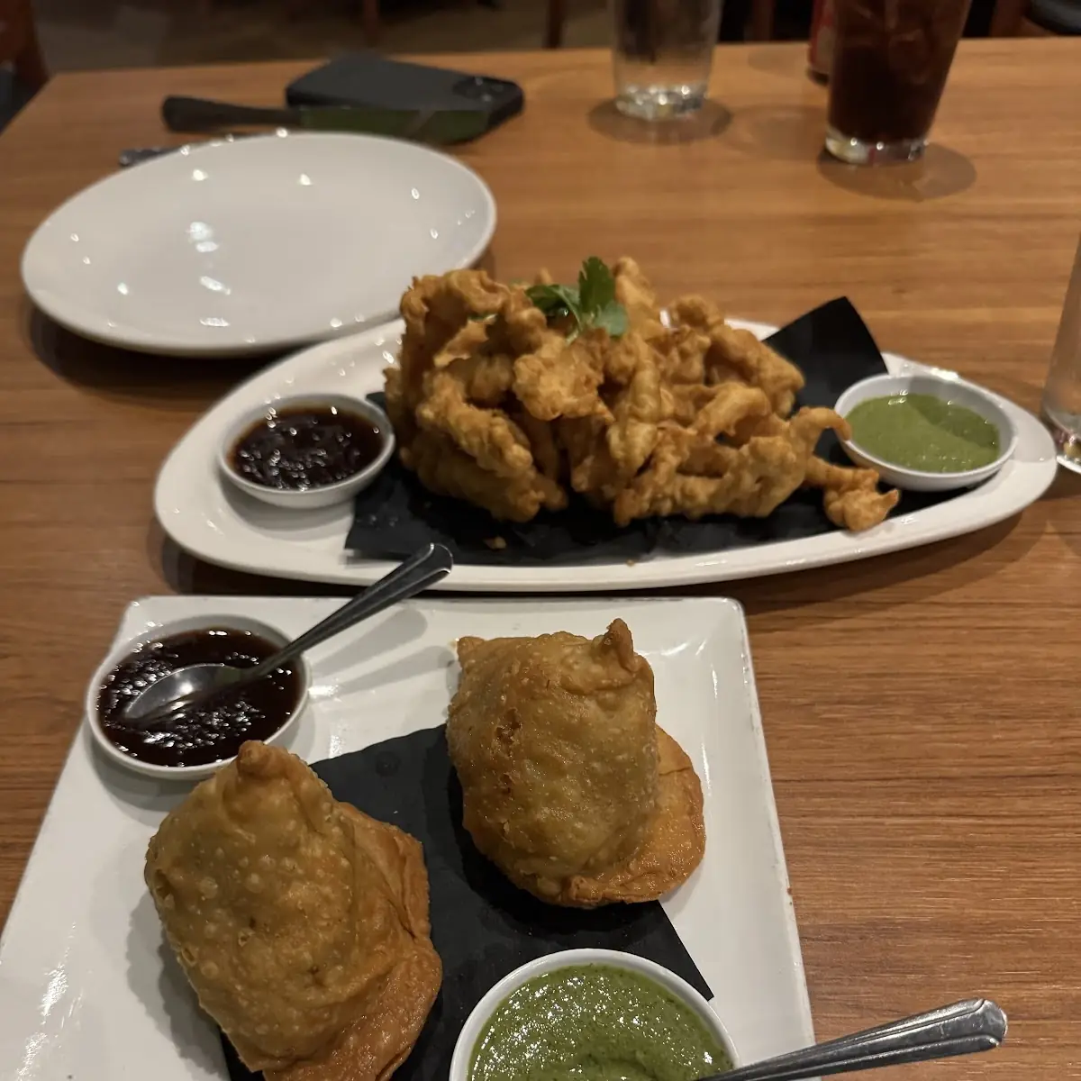 Samosa & Chicken Pakora