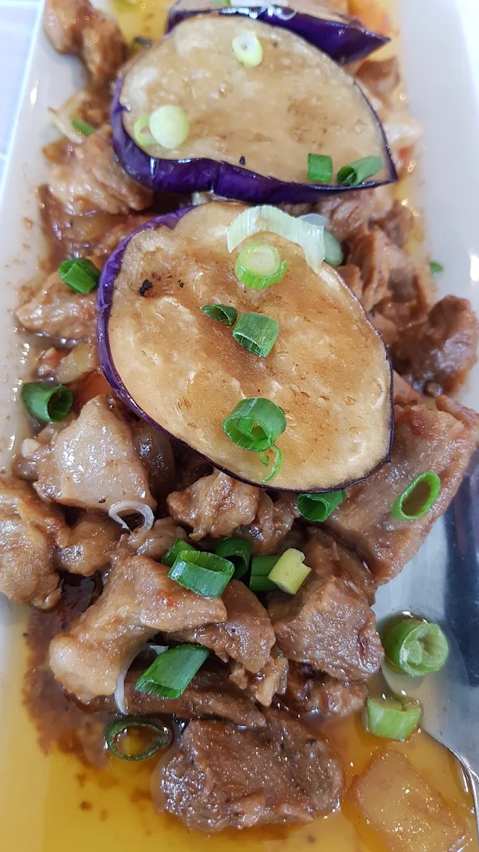 Binagoongan, Mangkok International Cuisine