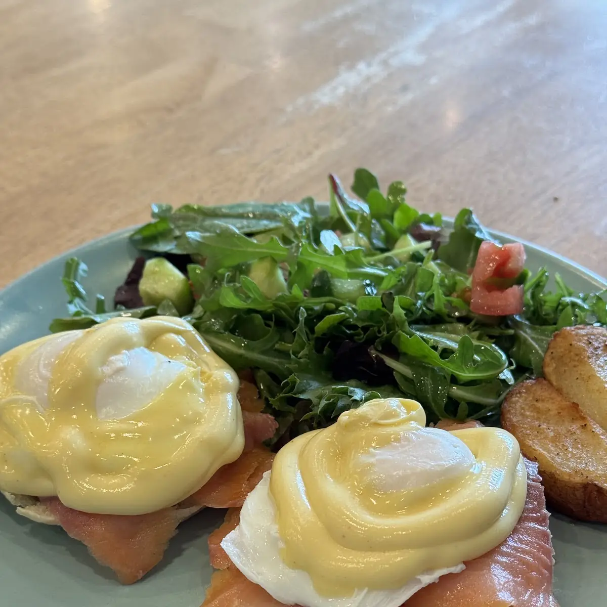 Smoked Salmon Benedict