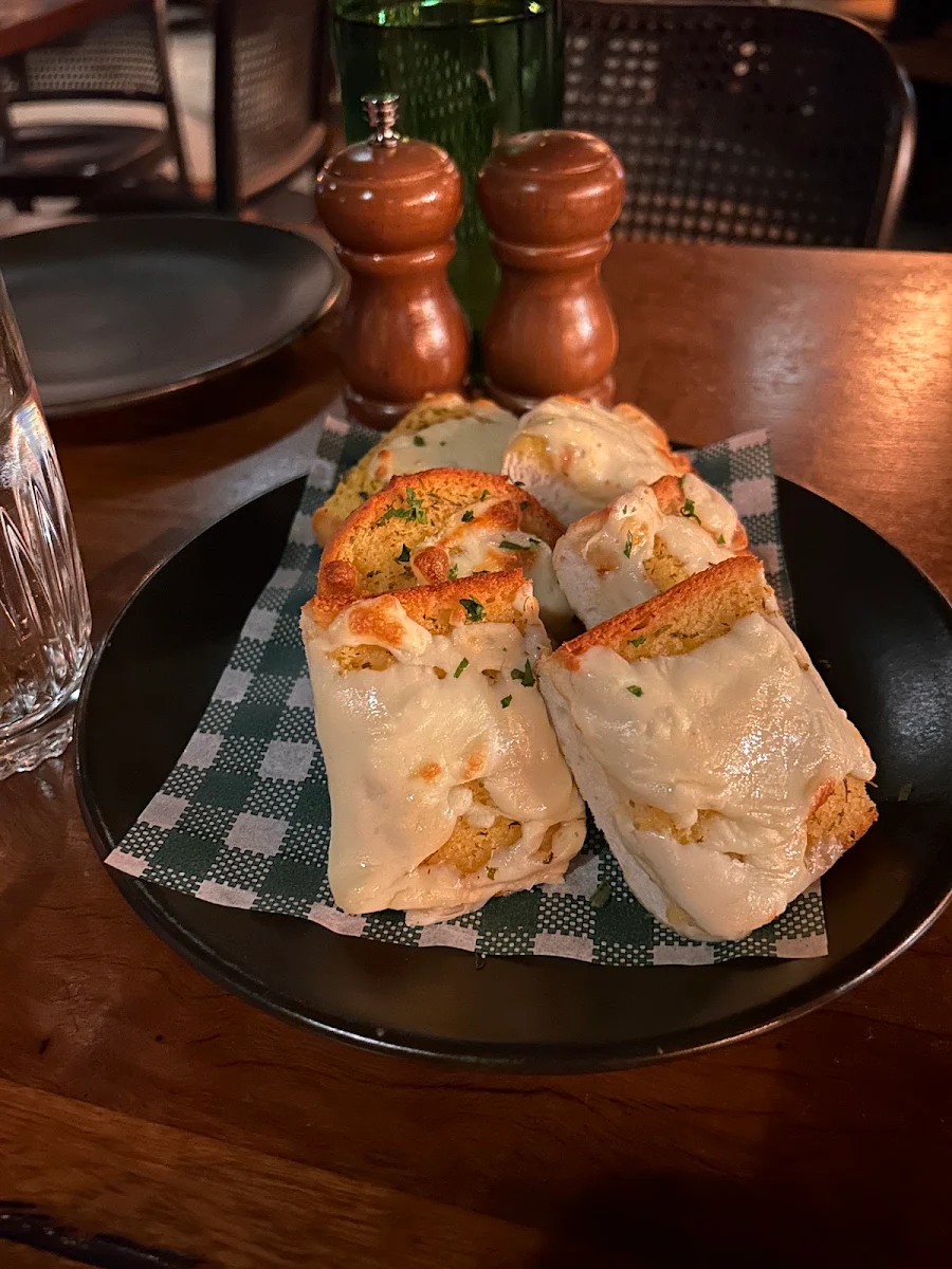 Cheesy Garlic Bread, Parry St Garage