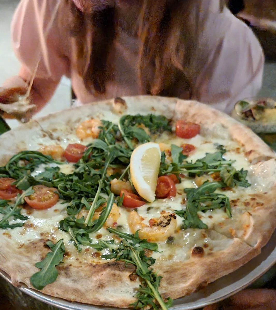 Prawn Pizza, Parry St Garage