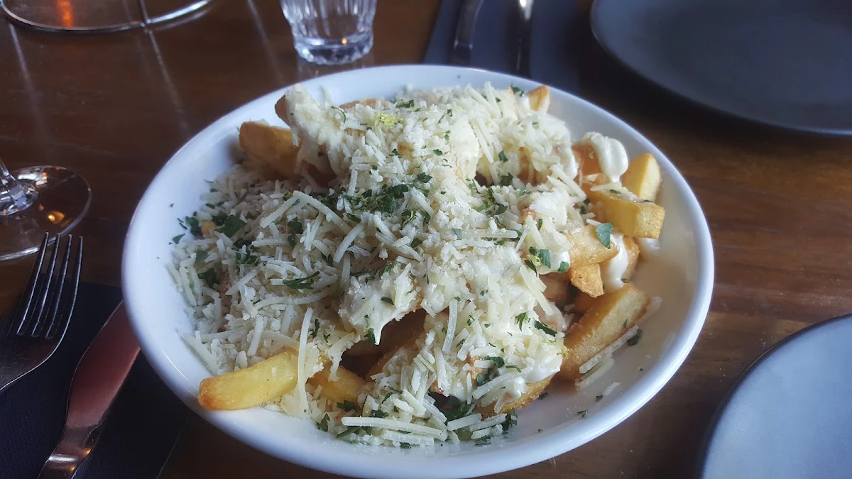 Roman Chips, Parry St Garage