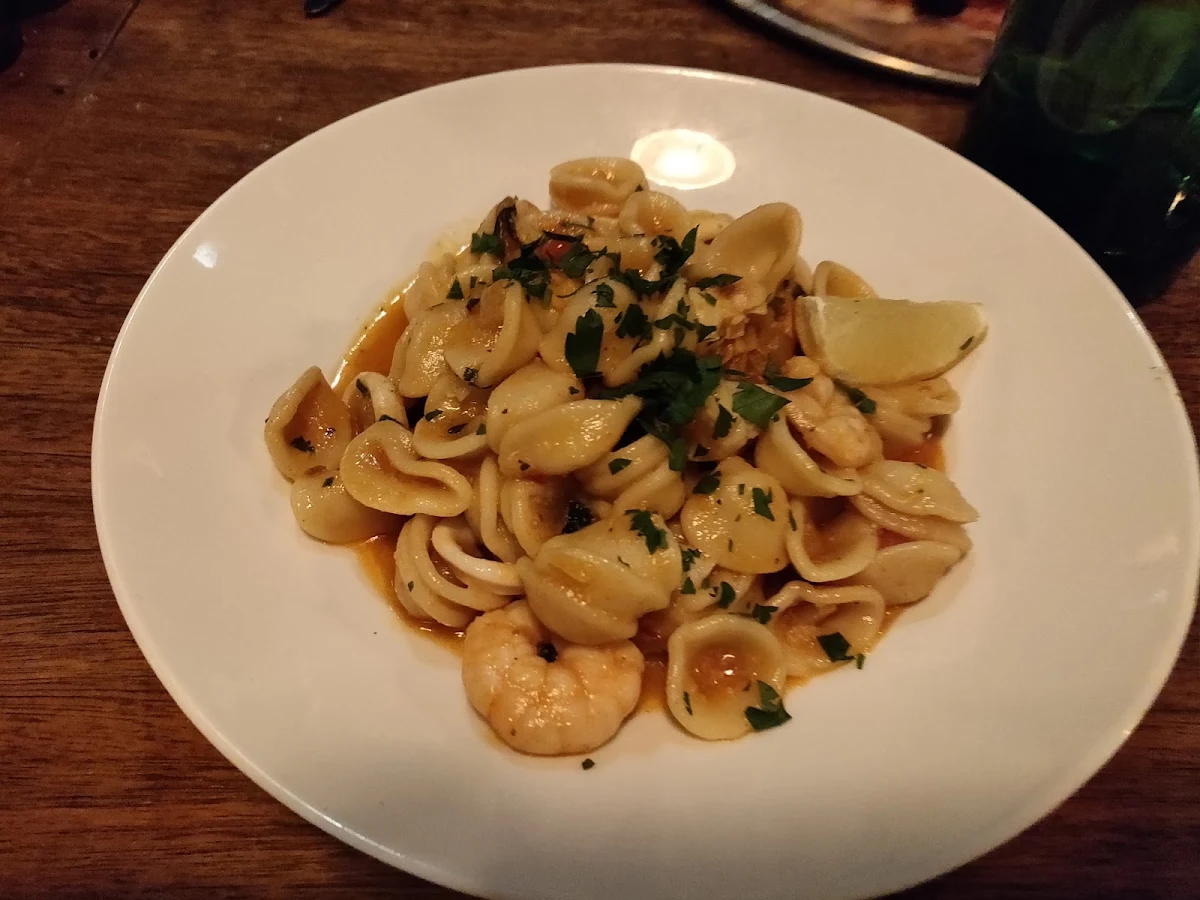 Seafood Pasta, Parry St Garage