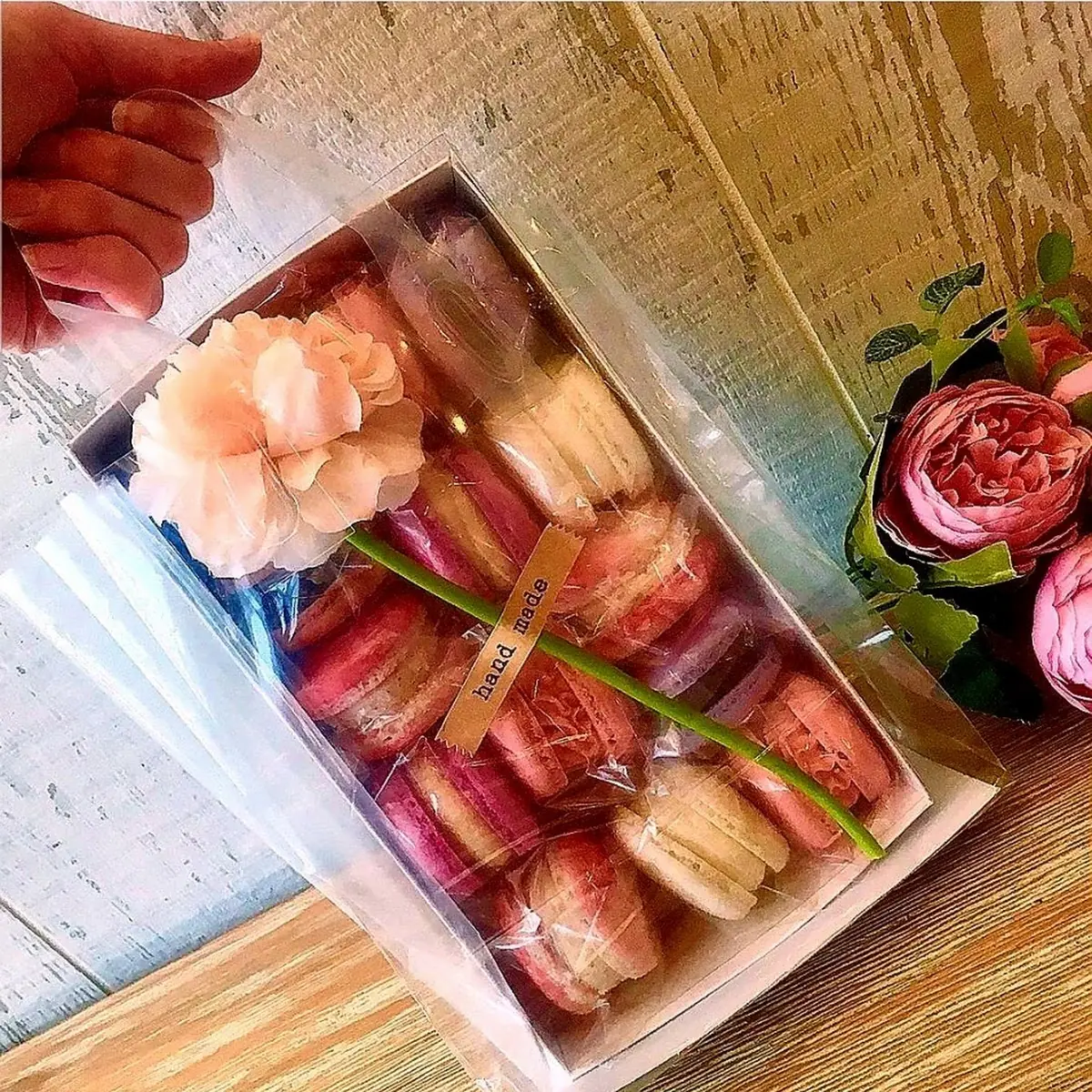 Macaron Gift Set with Gift Box 12pc Only Please Choose Only 12 or Less Flavors as You Choose Flavors