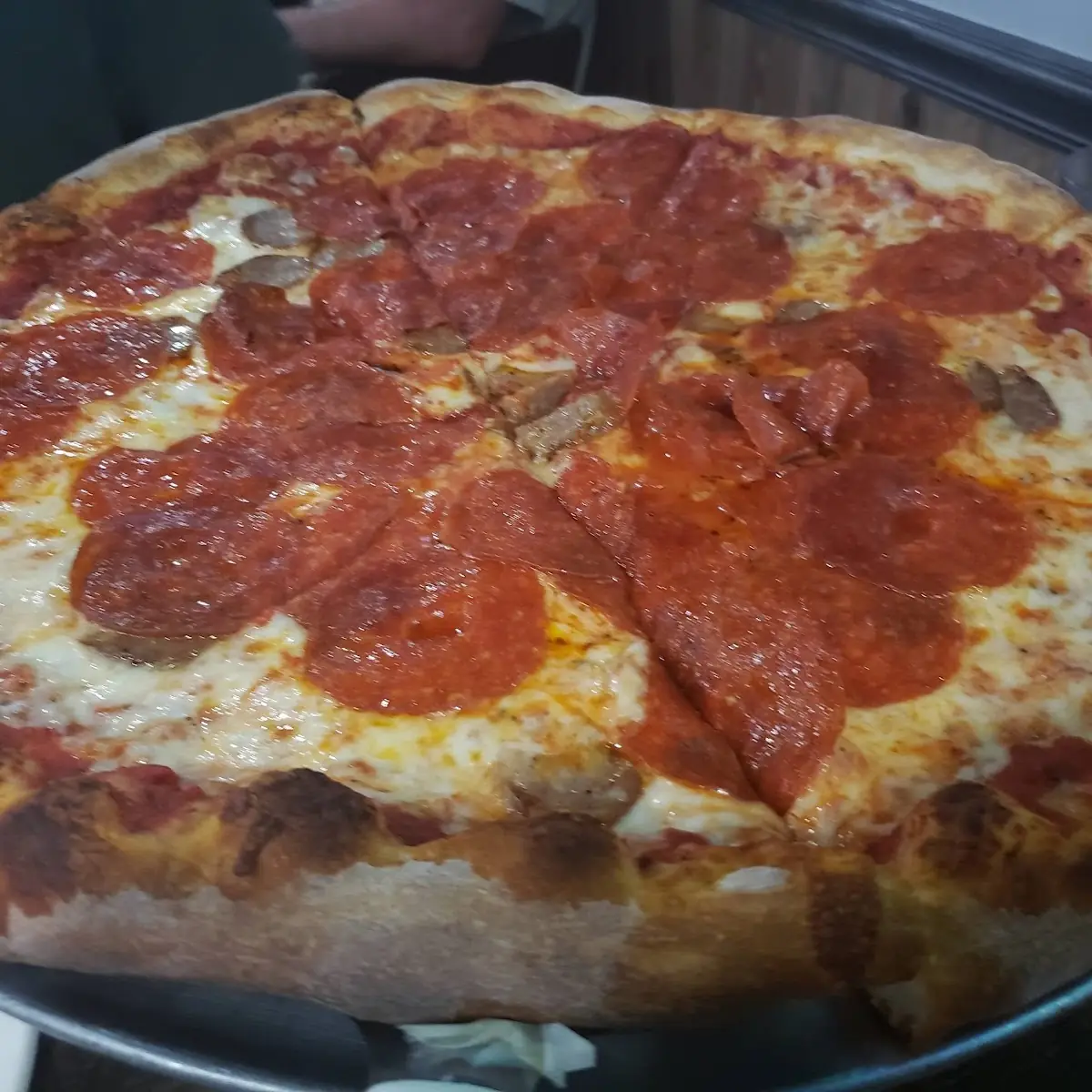 Classic Gateway Brick Oven Pizza Thin Crust