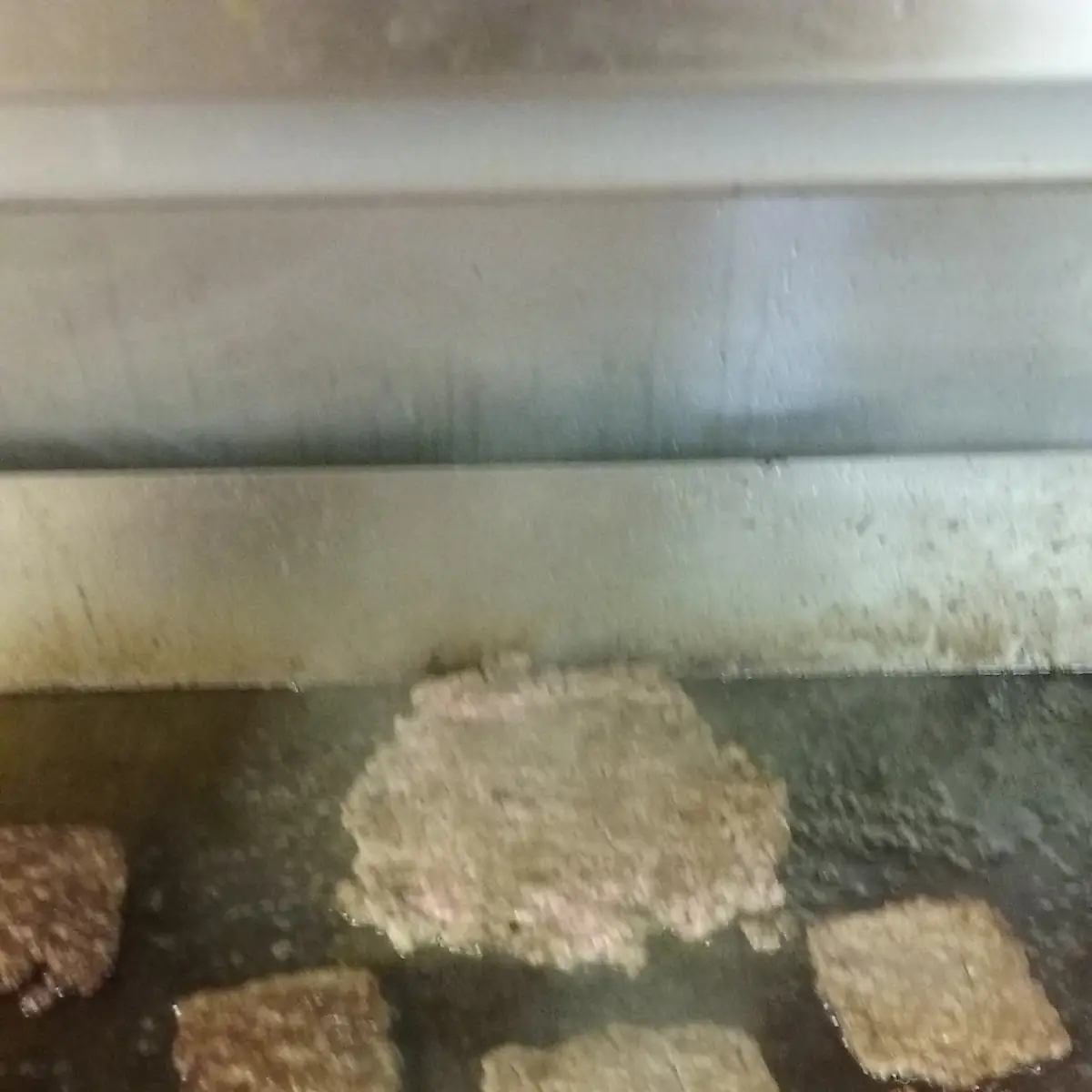 2 Pound Burger