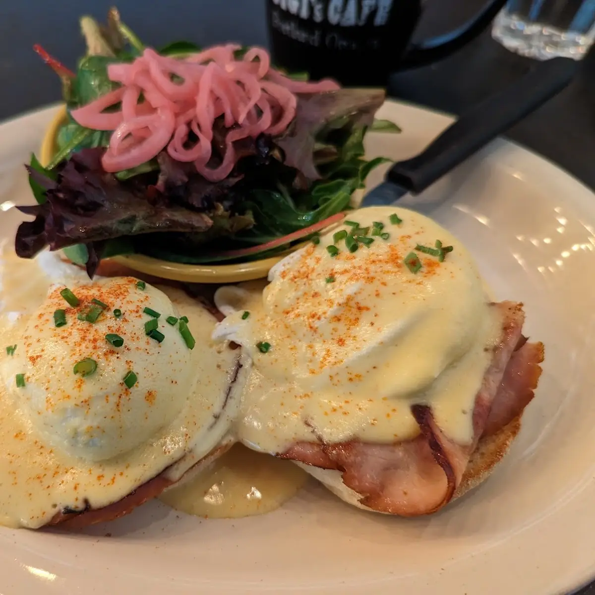 Eggs Benedict
