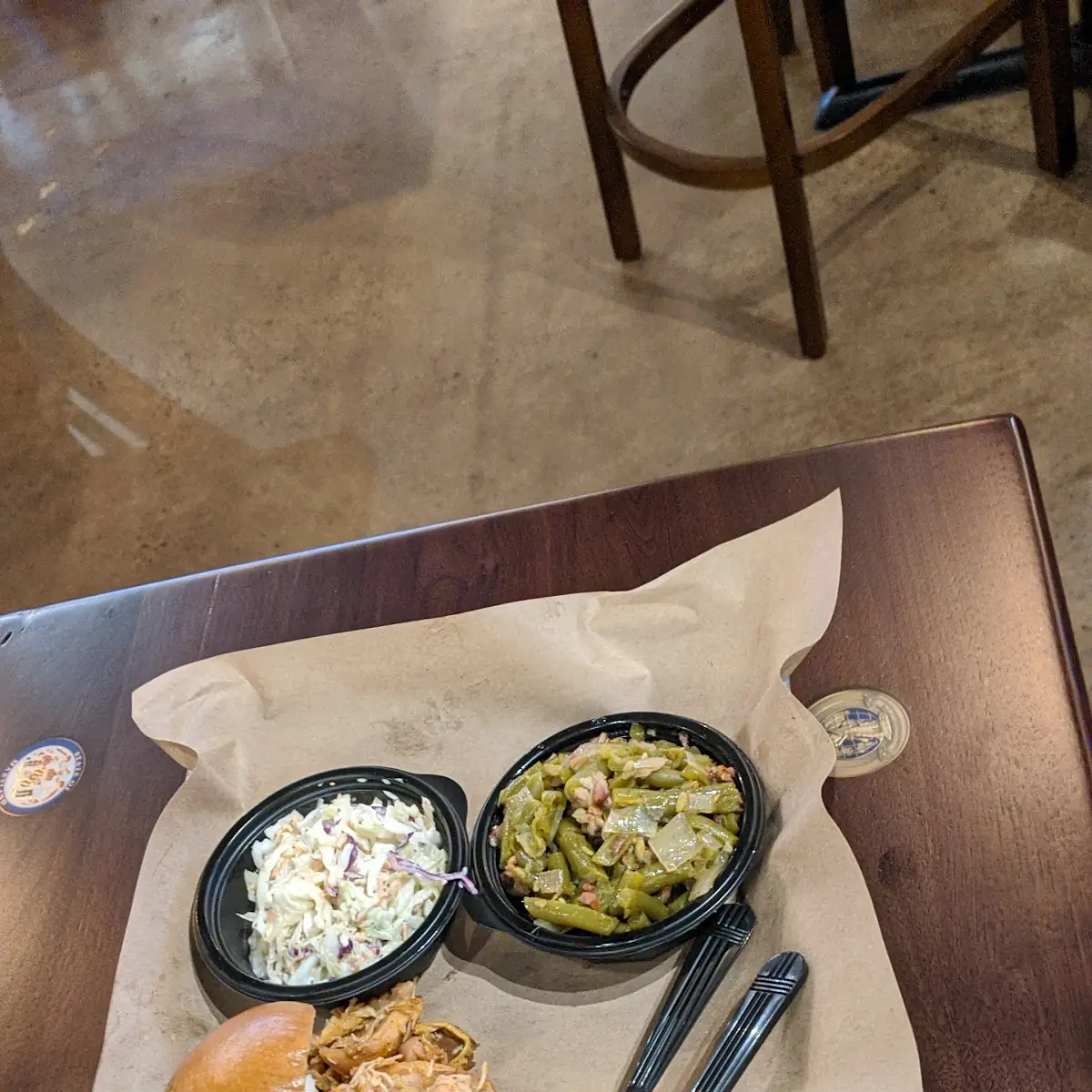 Pulled Chicken Sandwich with Coleslaw and Green Beans