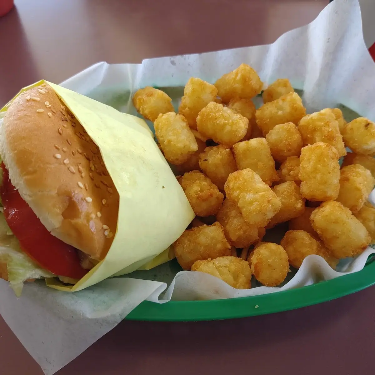 Cheeseburger Deluxe with Tots