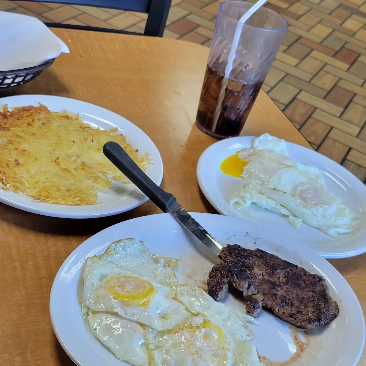Chopped Steak & Eggs