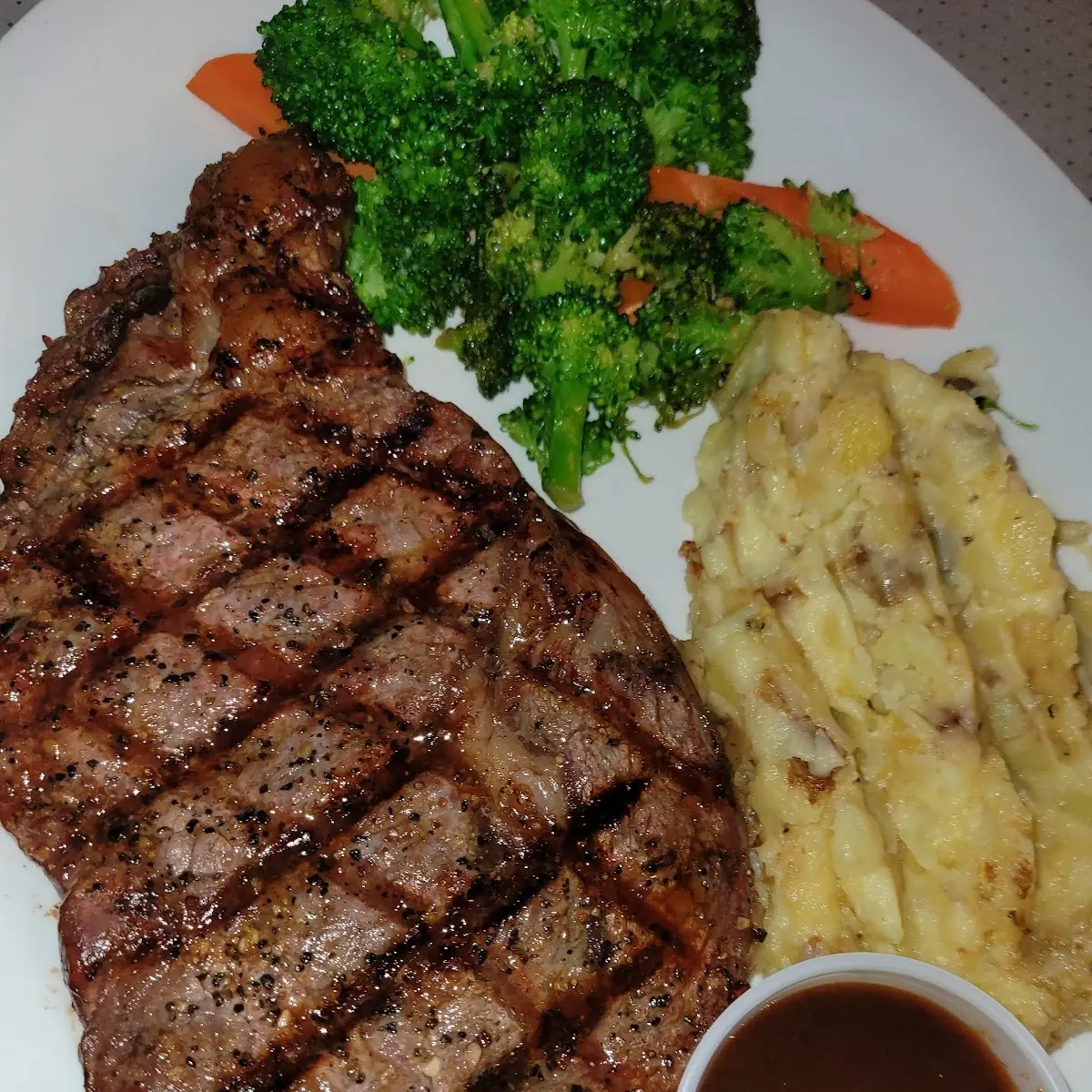 Ribeye Steak Mashed Potatoes and Green Beans